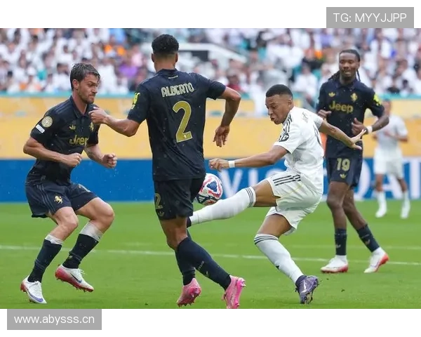 皇马近期战绩：姆巴佩融入情况如何影响球队体系表现？