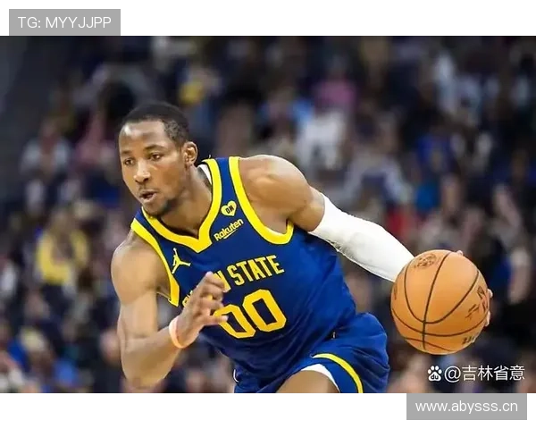 库明加突破带动勇士内线效率提升明显