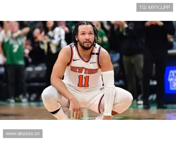 杰伦·布伦森挡拆拉开进攻空间提升得分效率明显 杰伦·布伦森挡拆拉开进攻空间提升得分效率明显